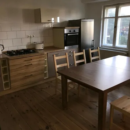 Sanierte Moeblierte Altbauwohnung Am Waldrand Fuer Bis Zu 6 Personen Borkheide Esterno foto
